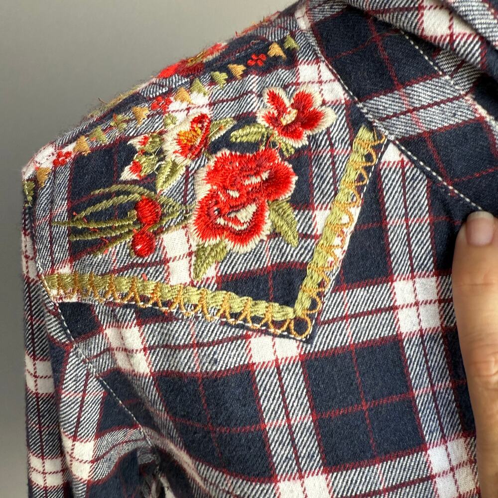 Grace in LA Embroidered Western shirt - Blue Plaid Boho Floral Cowgirl Size S - Picture 8 of 15